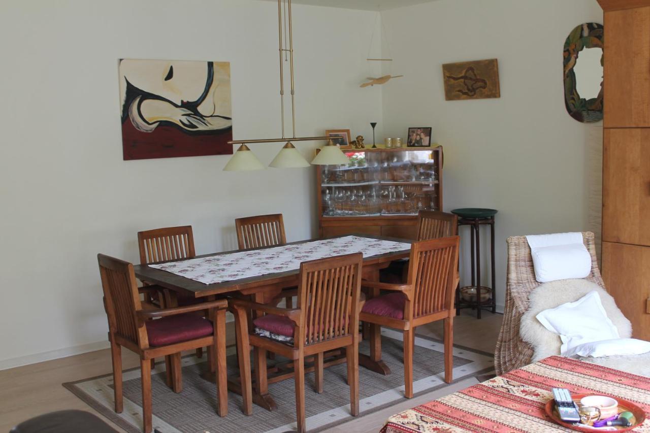 Bed & Breakfast Bonn 24 Mai Bis14 Juni Mit Hund In Der Wohnung Exterior photo